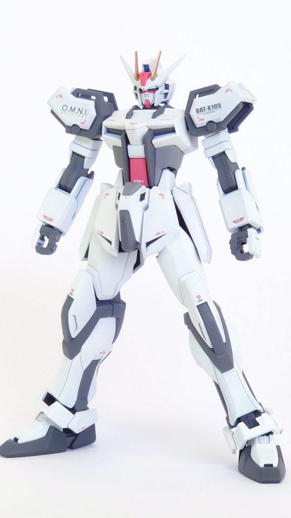 本体は肉抜きを埋めた程度でほとんどストレートに製作してます。