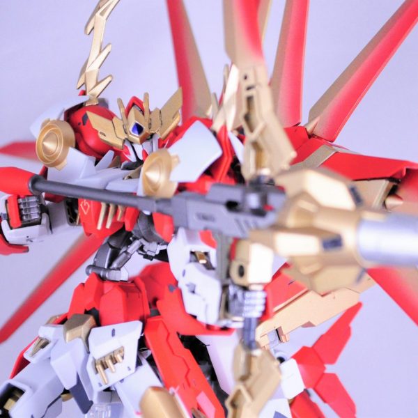 赤き射手座！天弓神馬 ガンダムサジタリアスナイト！