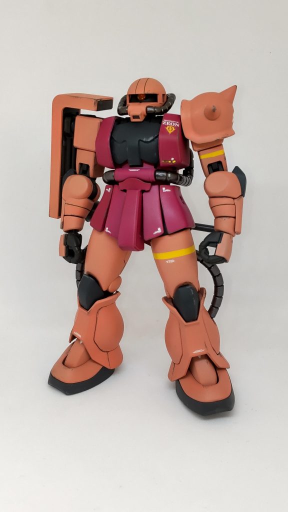 正面。スカートの分割が気に入らなかったのでいじってます。