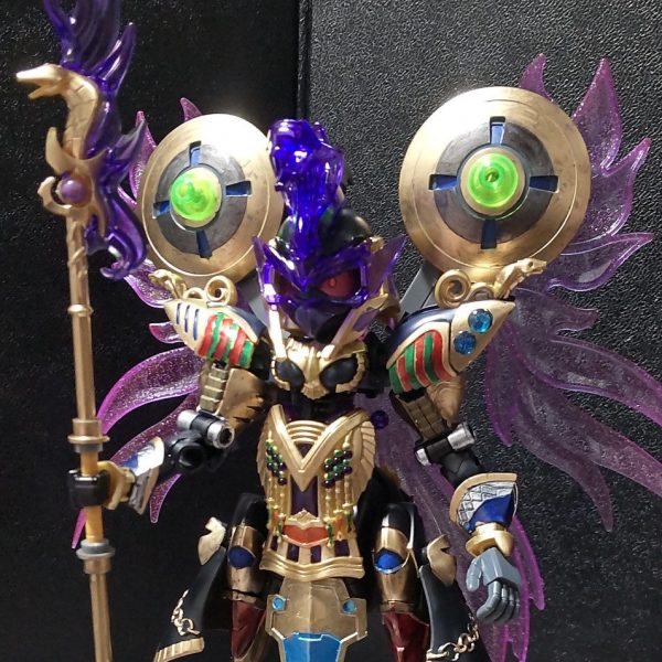 クレオパトラキュベレイ・ゴールドダリア