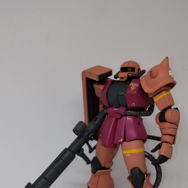 MS-06C シャア専用ザク初期型