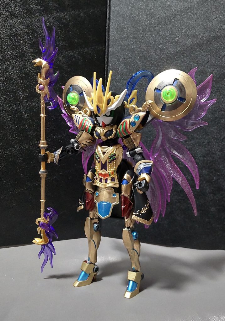 他のSDプラモとのパーツ交換こちらは孫尚香ストライクルージュですが、違和感が強いかな……同じ女性MSでも、ジオン系MSの貂蝉クシャトリヤのほうが合いそうかもしれませんね。