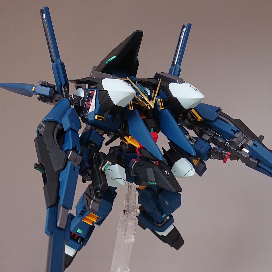 HGUC ガンダムTR-1 ハイゼンスレイラーII 完成品