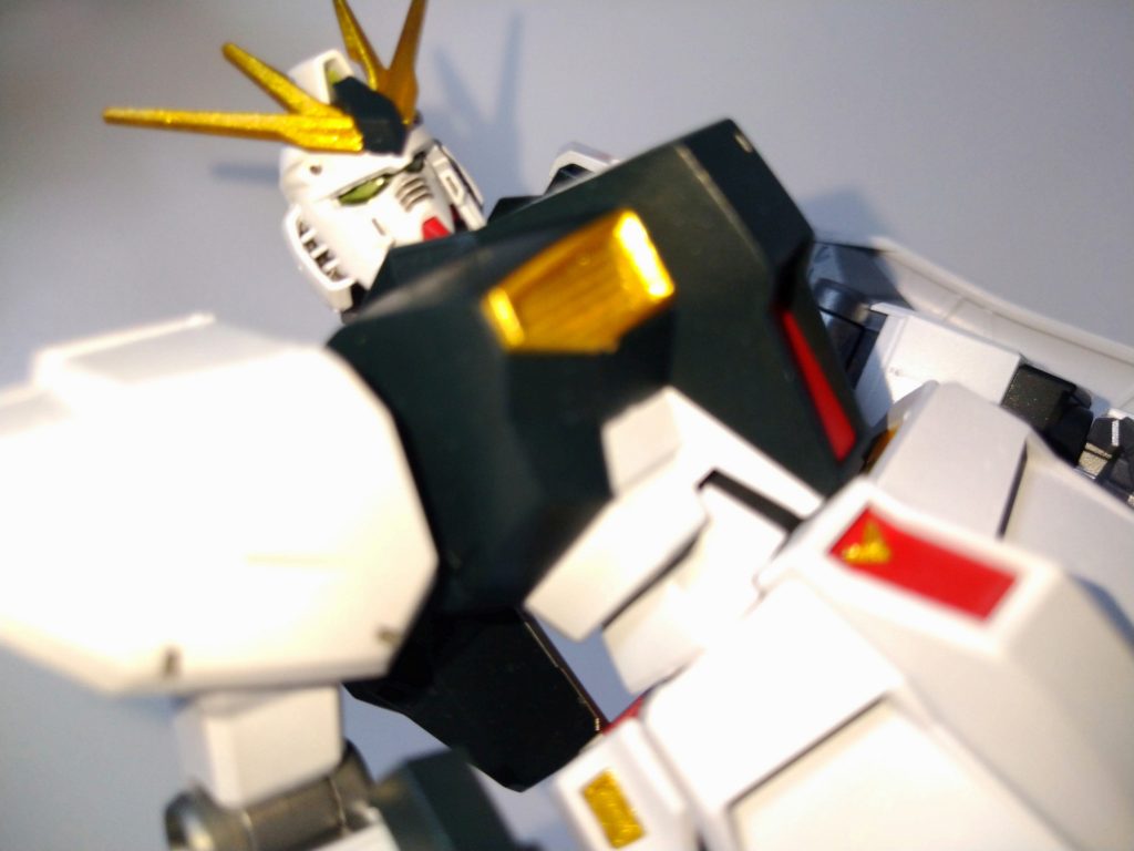 ニューガンダム–4枚目/制作者：Neo