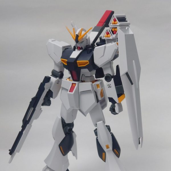 EGνガンダム陸戦装備（ランナー加工）