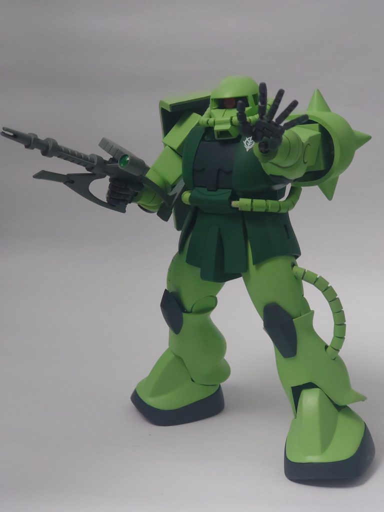 最後にガンダムベースで買って来たエモーションマニピュレータで5周年のポーズ!ご覧いただきありがとうございました。