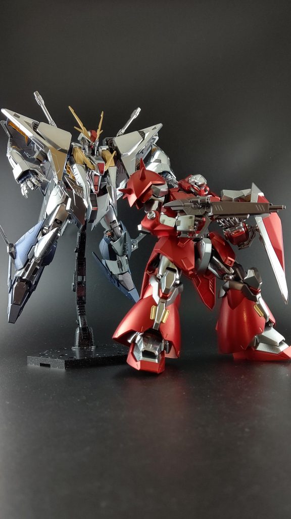 この前作ったメッサーF02型(メタリック)と合わせて