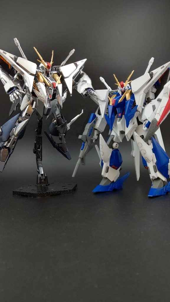 以前作った小説版クスィーガンダムと合わせて
