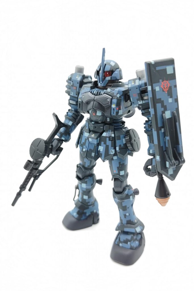 頭部パーツはMSイグルーで登場する、ヨーツンヘイム搭載機の各3タイプ。それぞれ違うので、変えるだけで雰囲気がガラリと変わります。