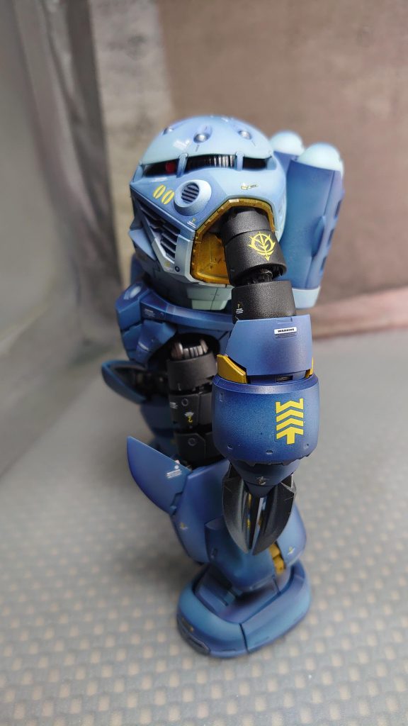 自由を求めるジオンとなれ–3枚目/制作者：kou10