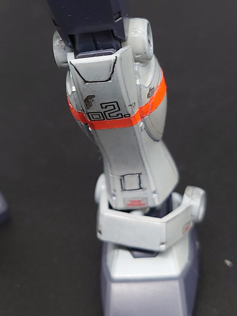 一年前は、マスキングとかする技術なくてそのままにしてましたが、今は少しスキル上がったのでラインを蛍光オレンジでワンポイント　カラーチェンジしました！