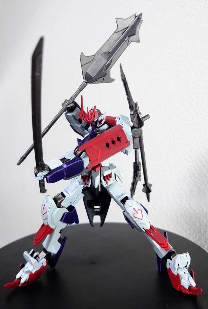 もちろん刀もイカしてます