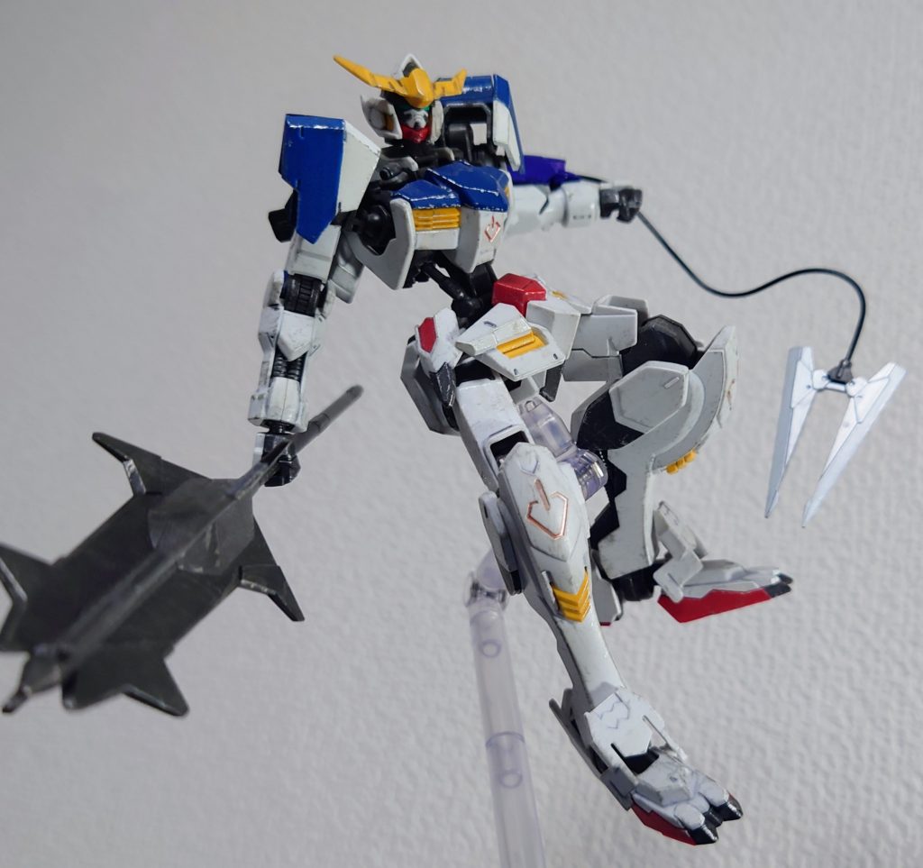 第3形態肩が青くなって宇宙で戦ってた気がする作ったのは1番最初で7年前今でもこの形態が1番推し