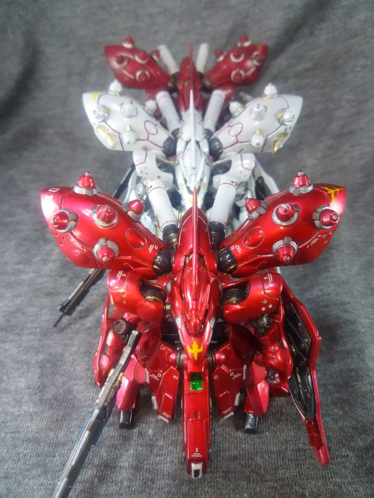 　最後に。シャア「キャスバル！クワトロ！ジェットストリームアタックだ！」