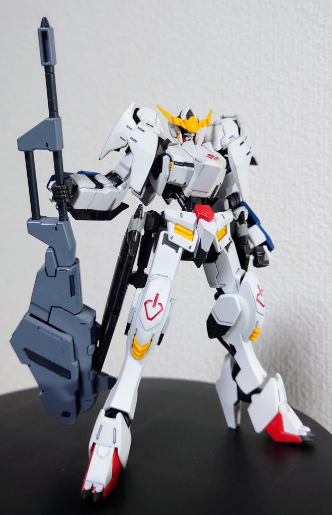 第6形態1期の最終形態なのに、肩にその辺で拾った敵の部品くっつけてんのがクレイジー