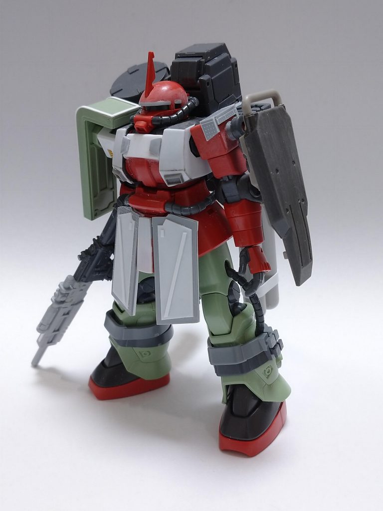 塗装直前の状態でしたがこの辺りで(グレーに塗装した方がカッコいいんじゃね?)と思い始めて大幅に変更開始しました(笑)今回も最後までご覧くださりありがとうございました!