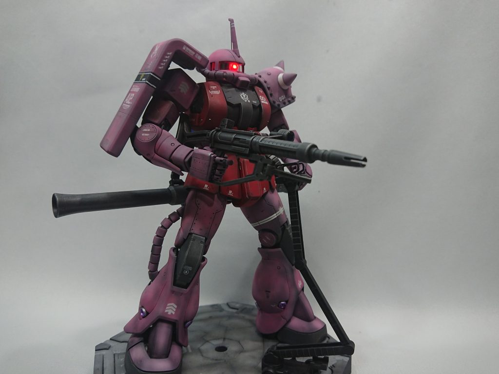 MGシャアザグ実写特撮風全塗装モノアイ電飾–4枚目/制作者：つしま