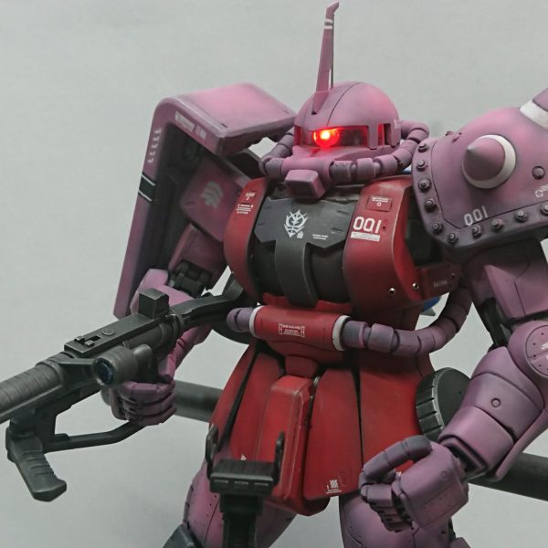 MGシャアザグ実写特撮風全塗装モノアイ電飾