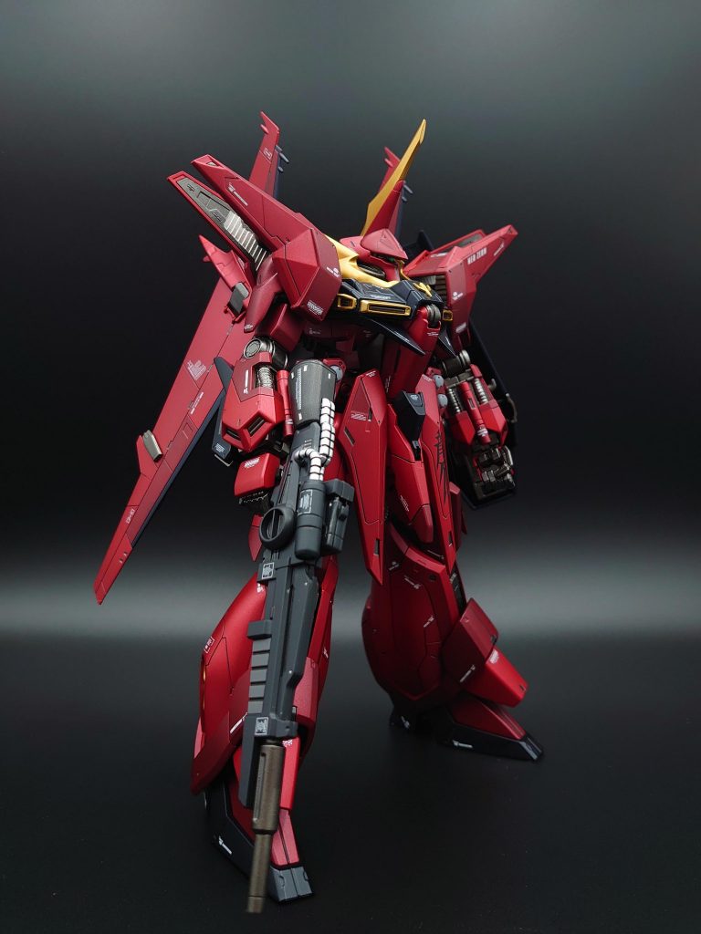 RE/100バウの気になる箇所の改修、自分好みのカラーリングで作りました。