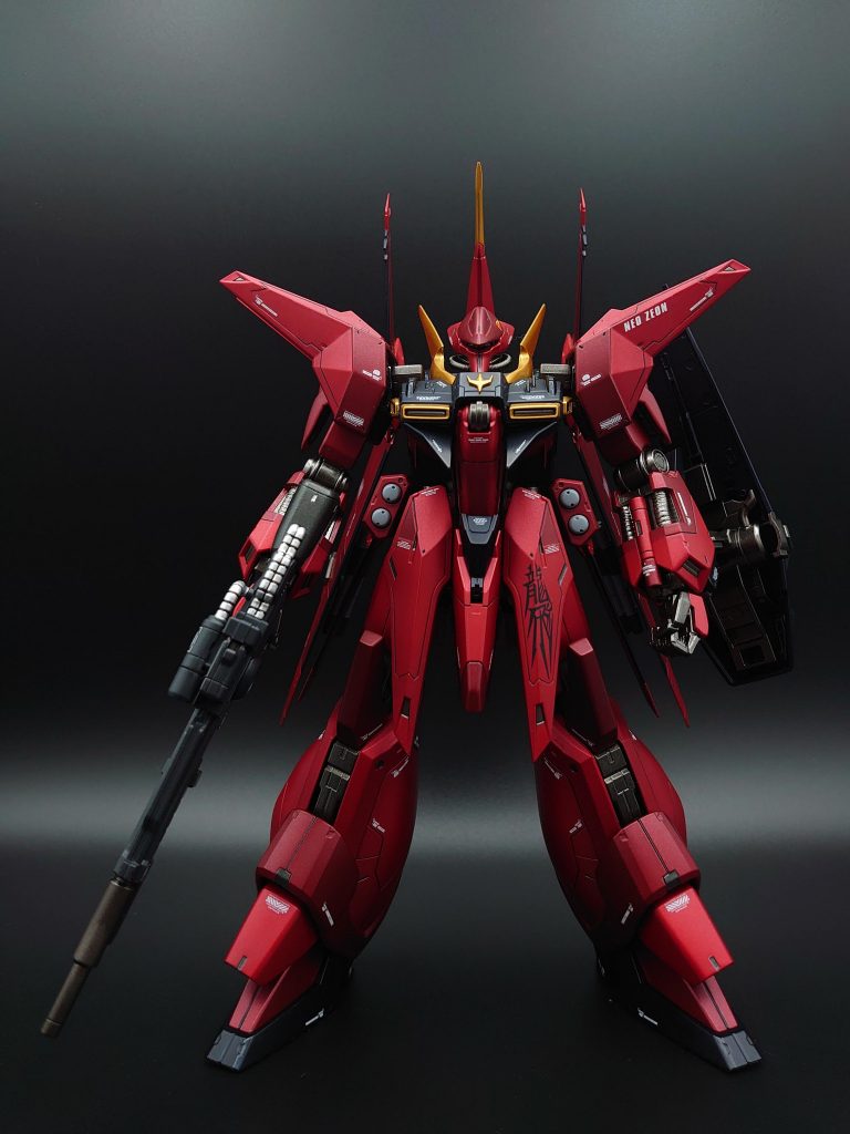 カラーリングは赤はパールプレミアムレッドをベースに調色、黒部分はプリズムブルーブラックを使用しました。最後まで見ていただきありがとうございますm(_ _)m