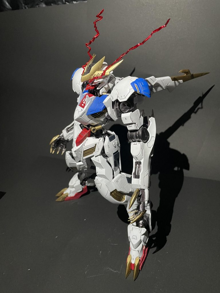 ガンダム　バルバトス　ルプスレクス　フルメカニクス　1/100 全塗装完成–5枚目/制作者：@cayman578k