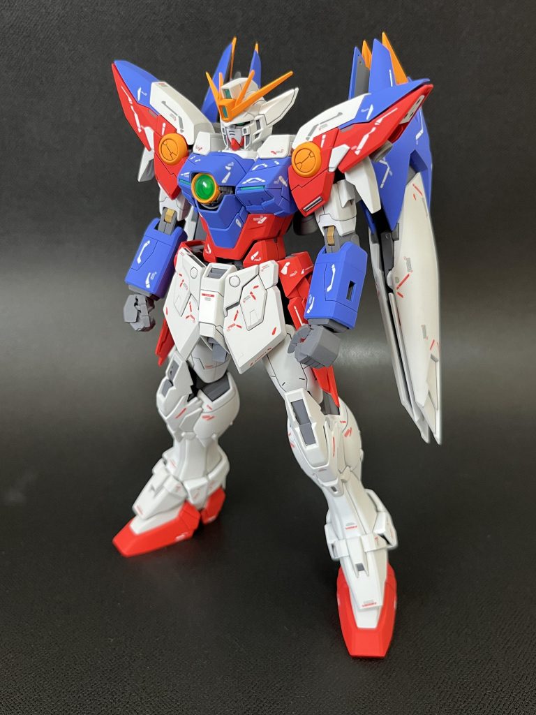 本体は無改造ストレート組みです。前作ウイングガンダムゼロver.kaの反省点を踏まえて作りました。デカールはMGウイングガンダムゼロver.kaのものを使用。