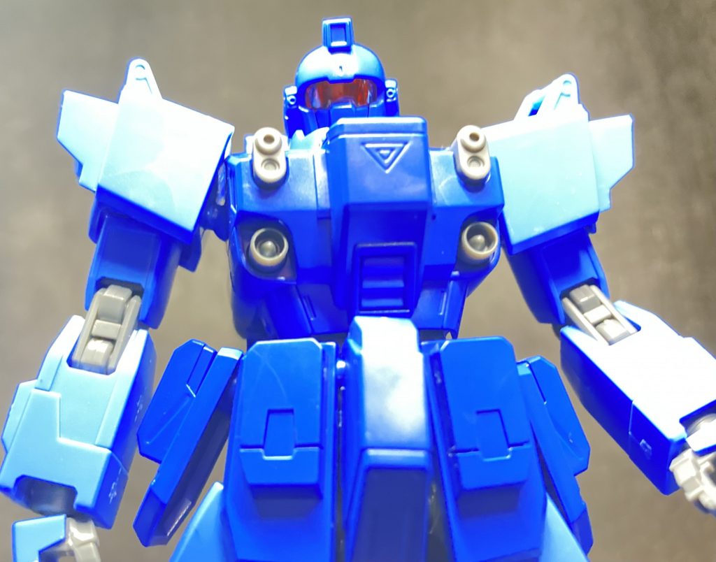 戦慄のブルーってやつです！！緑バイザーのノーマルブルーディスティニー1号機が見たい方は前回のブルーディスティニー1号機を観覧くださいね！では！本編いきましょー！