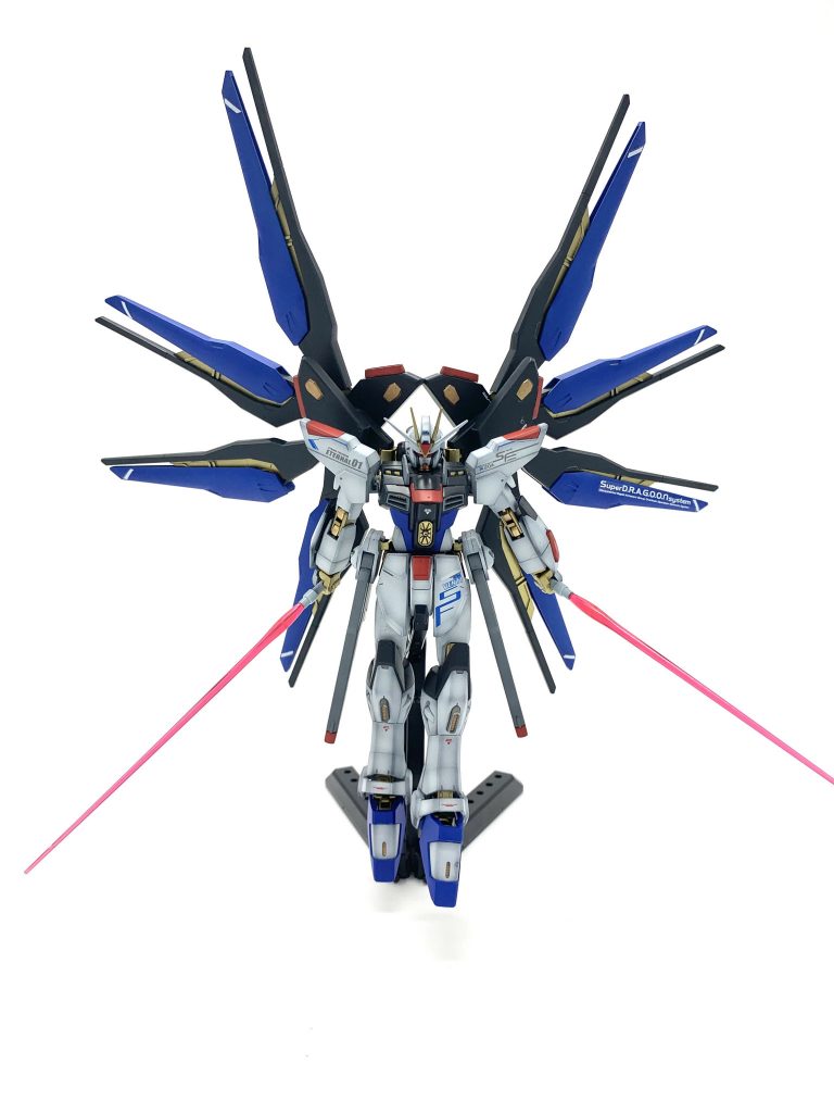 HGCE 1/144 ZGMF-X20A ストライクフリーダム–4枚目/制作者:96模型店@店長ぐらむ
