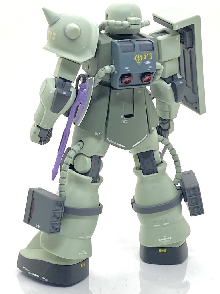 塗装箇所とカラーレシピマシンガン前部、指、首周辺等のメカ部→(クレオス)ニュートラルグレーバックパック、マシンガン後部→(クレオス)旧ガンダムカラーエクストラダークグレーヒートホーク→(クレオス)新ガンダムカラーMSパープルヒートホーク刃部→(クレオス)シルバーミサイル→(クレオス)新ガンダムカラーMSレッド