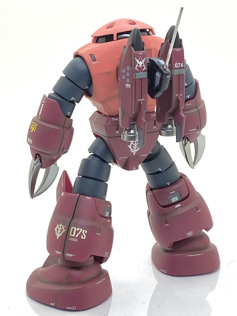 塗装箇所とカラーレシピモノアイ基部→(クレオス)ウイノーブラック 胸ダクト、ミサイル、メカ部等→(クレオス)新ガンダムカラーMSグレージオン系アイアン・ネイル →(クレオス)メッキシルバーNEXT バックパック赤色部→(クレオス)旧ガンダムカラーレッド2バックパック濃青部→(クレオス)旧ガンダムカラーファントムグレー