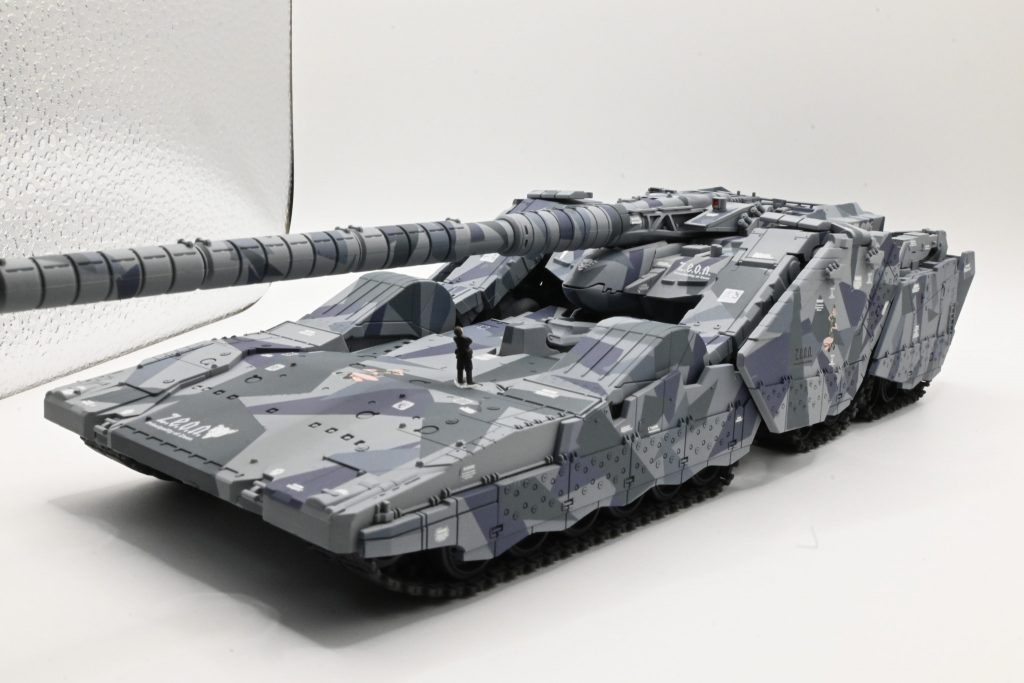 1/144フィギュアも塗るのが大変でしたが相性良くて気に入ってます。