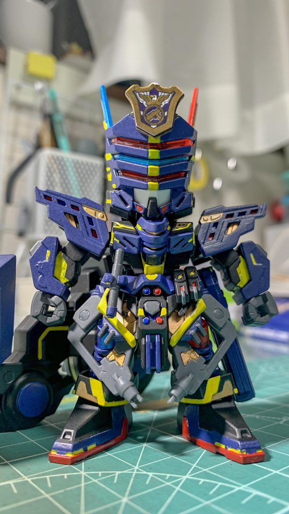 元々カラーリングが近かったので簡単と思いましたが、塗り分けが細かく大変でした。筆で頑張りました。