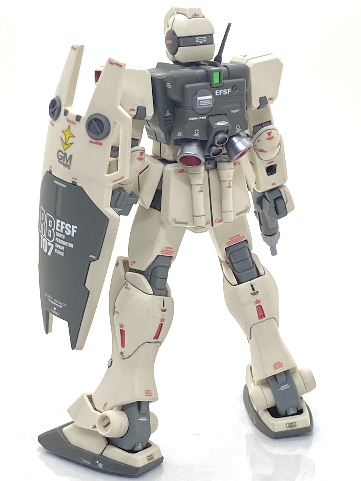 ガンプラ HGUC 1／144 ジム・カスタム 塗装済 完成品 リアル htckl