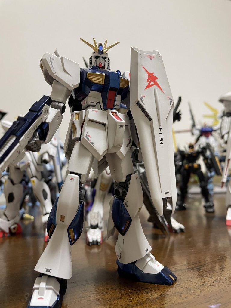 EG νガンダム–2枚目/制作者：Libra1022