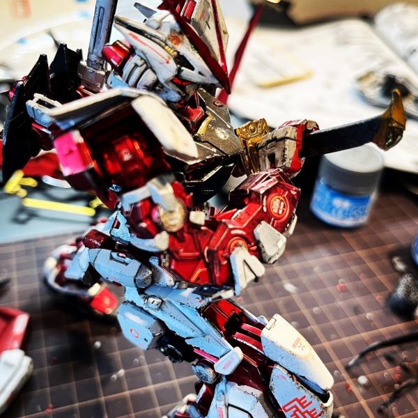 ガンダムベース限定　MGアストレイレッドフレーム