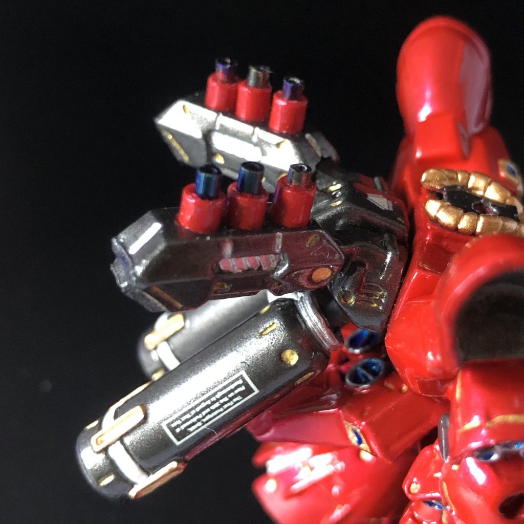 ファンネルは、プラパイプ + オーロラビーズで作成。取り外し出来ます。