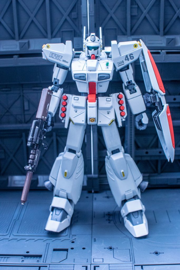 今回カラーリングは凄く気に入ってます。白とオレンジが良い感じ。ただ武器に関しては色上手く決められなかった・・