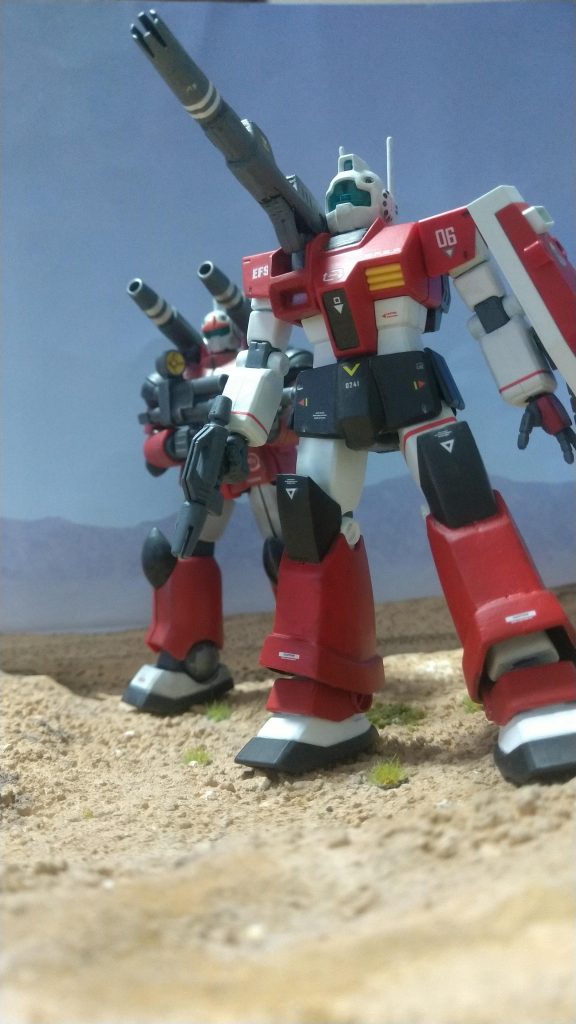 同じキャノン仲間のガンキャノンとツーショットさせてみました。