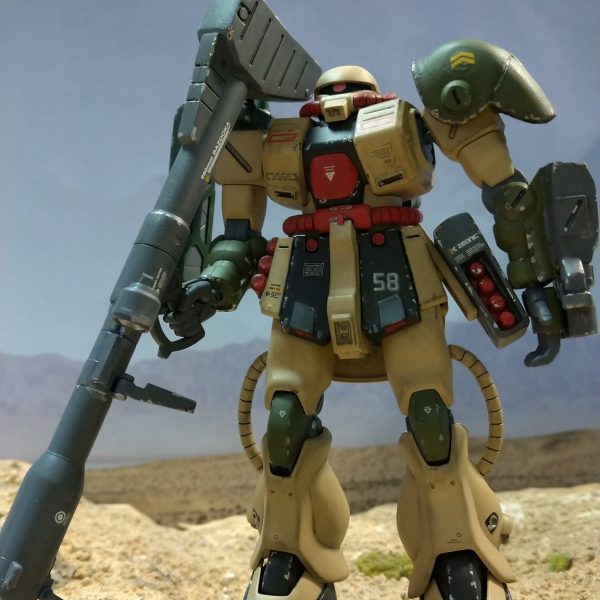 ザクⅡ改  デザートカラー仕上げ