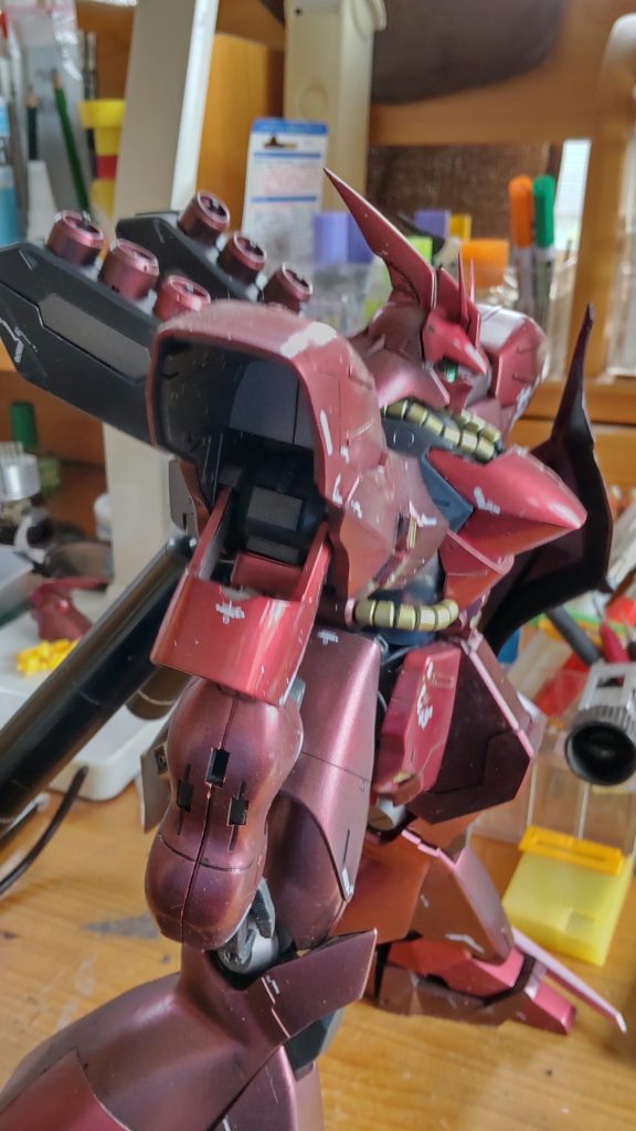 濃い赤はメタルブラッディレッド薄い赤はディープクリアレッド（どちらもクレオス）