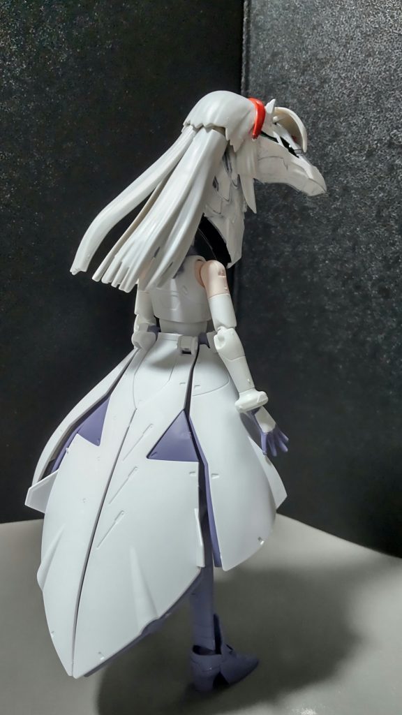 よし、声掛けてみよう……ちょっとそこのお嬢さん……ゴゴゴゴゴゴゴ……ヒョッ!?