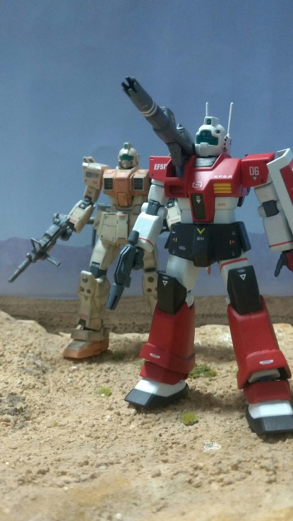 連邦のジムという事で、陸戦型ジムとツーショット。