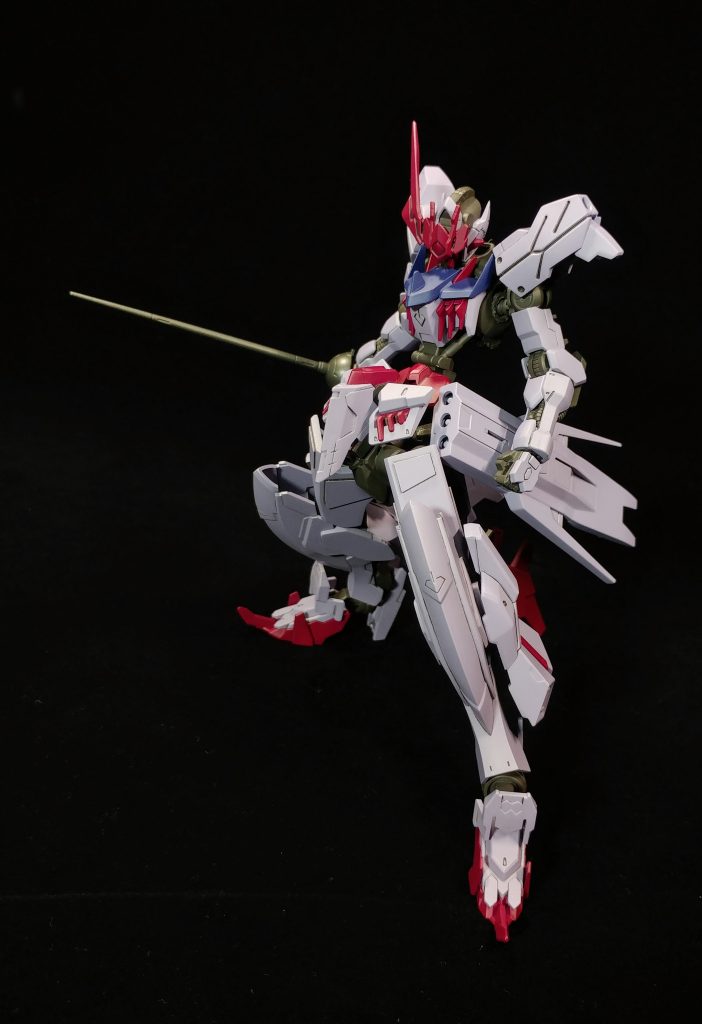 装甲を換装することで、色々なシチュエーションに対応できます。こちらはナイトタイプ