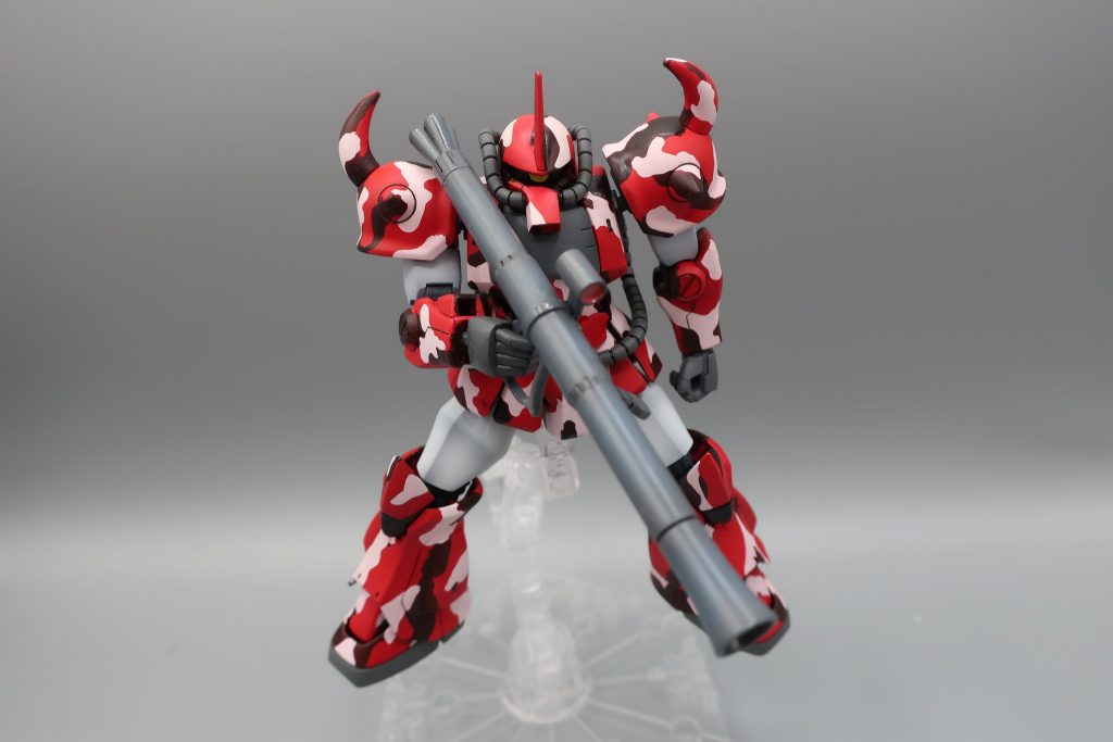 他のカラーバリエーションも存在するようです。　私の推測ではカラバが関係しているのではないかと思います。