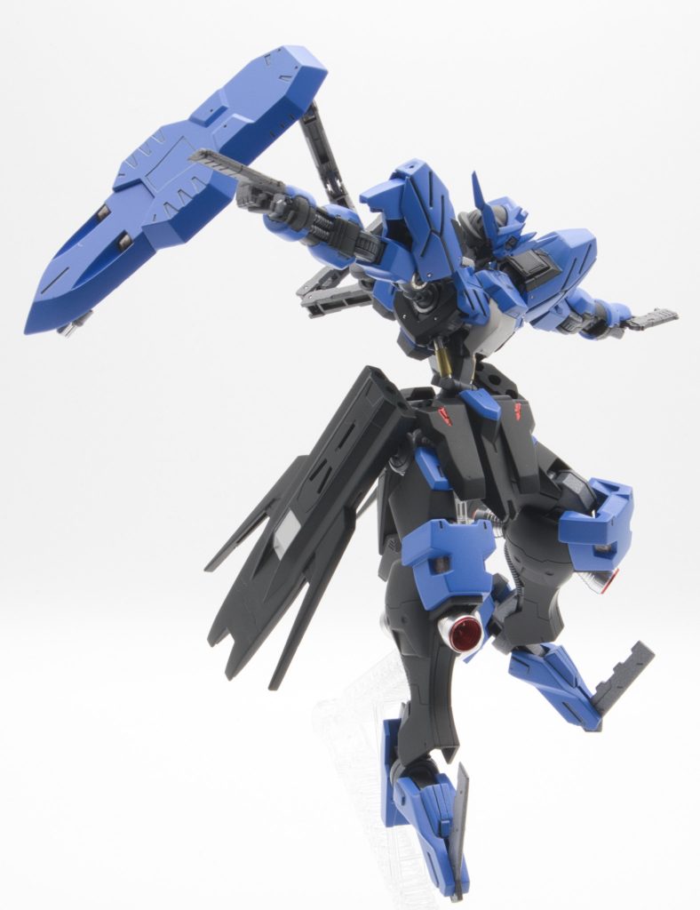 HGではオミットされてるハンドガンの着脱ギミックを再現させました。