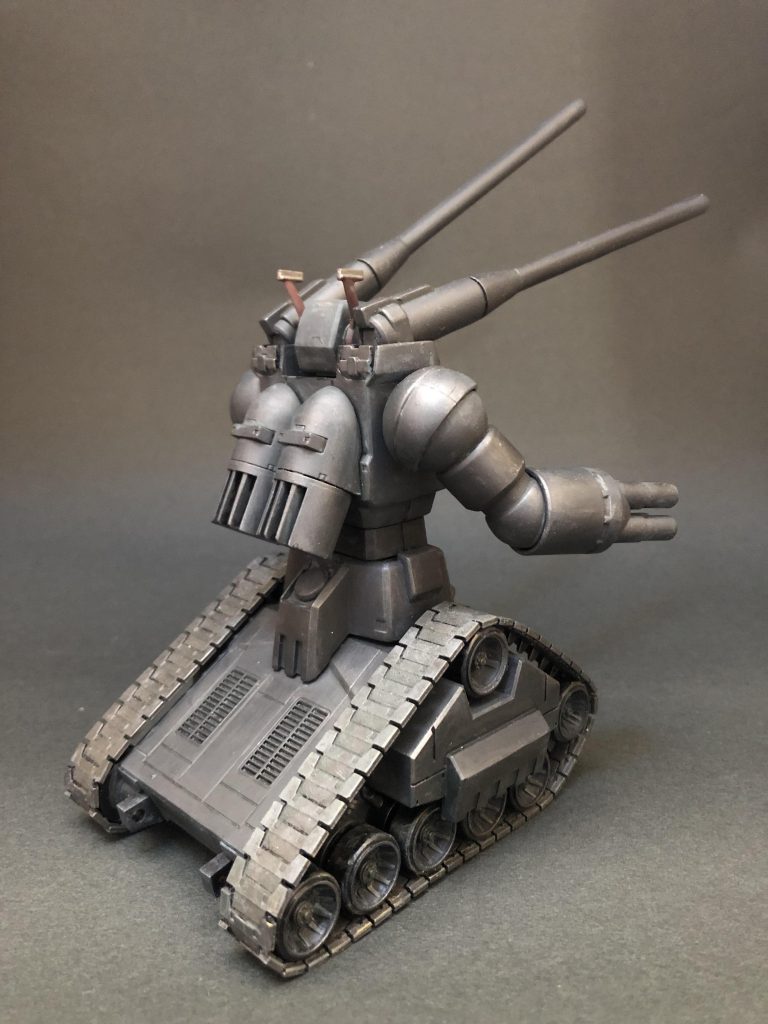 ほぼ完ぺきなスタイルを持ったガンプラのひとつですね。