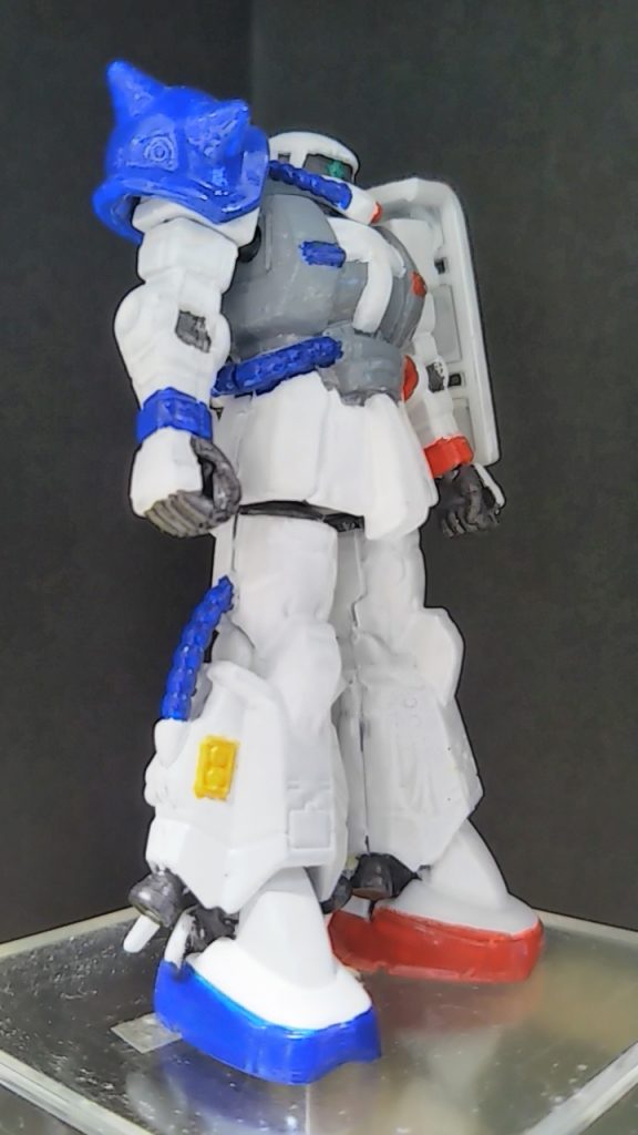 幼い頃は…RX−78って、唯一無二の存在だと思っていましたが…NT−1アレックスが出て来たり…　　そして、4号機&5号機やら…ガンダムの世界観の広がりに、ワクワクしてました😊😊😊