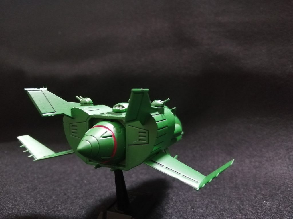 ゲシュ=タムエンジンはGN-XⅢのGNドライブで再現。