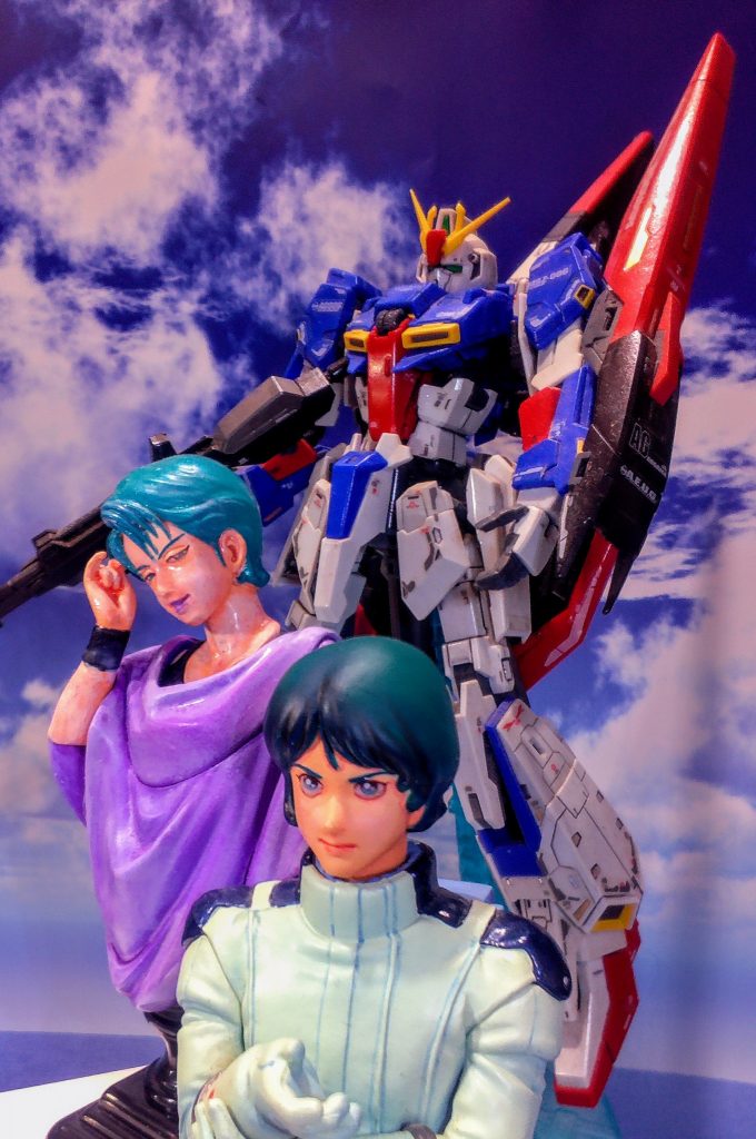 フォウとカミーユにＺガンダム？画的にはと設定に準じるならサイコガンダムか？ｍｋ−２が欲しかった！