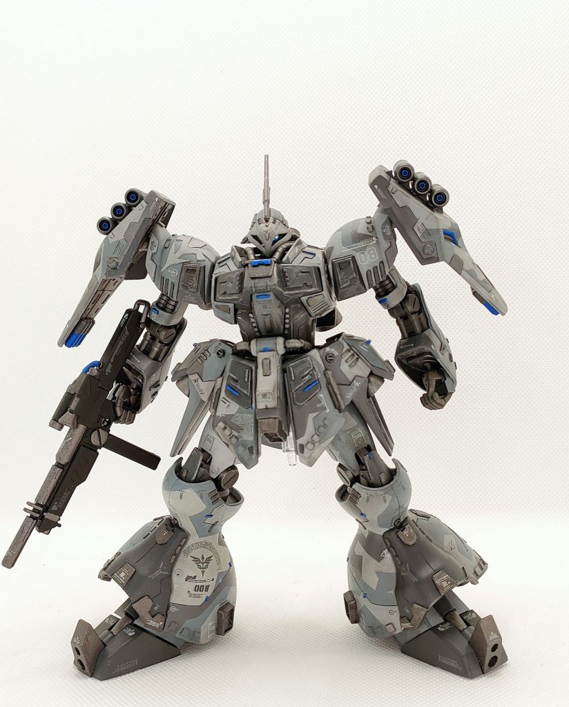 私好みのプロポーションでしたが、気になったフロントスカートだけ手持ちのマラサイのものと交換。ゴテゴテ感をより出すために主にプラバンを追加